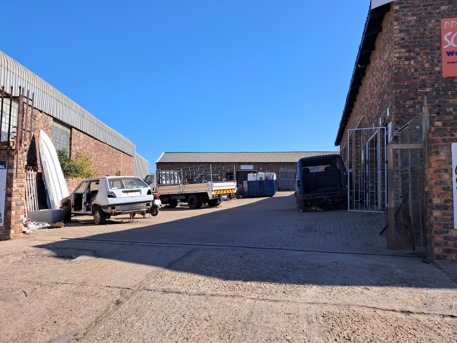 Commercial Property for Sale in Jeffreys Bay Industrial Eastern Cape